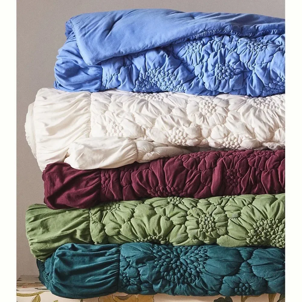 Anthropologie Dahlia Cotton Jersey Floral Quilt Size King